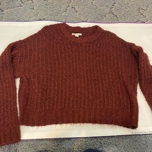 Maroon sweater